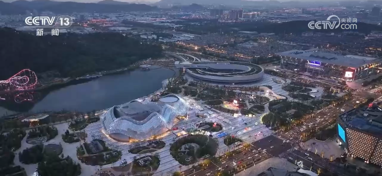 活力多、新意足 假日经济赋能家用视听设备消费，释放城乡市场新潜力